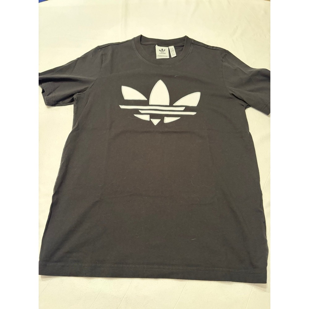 Adidas Tshirt